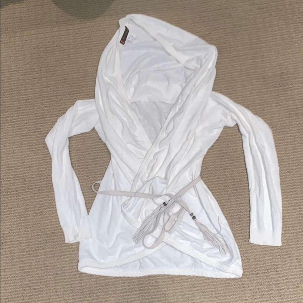 Cotten/ linen blend cal wrap cardigan.